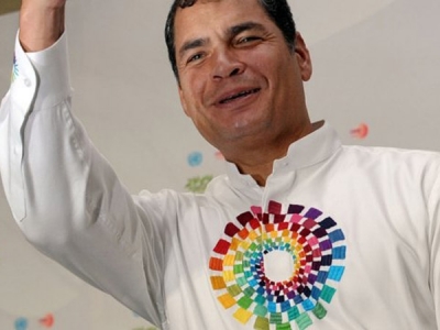 Correa rechazó las represalias económicas de Estados Unidos por el caso Assange