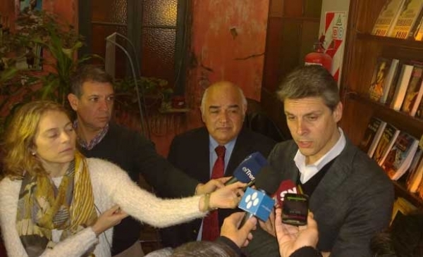 "No tenemos un solo candidato con cargo público"