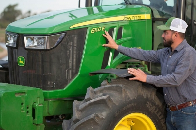 John Deere cumplió e inició la producción de un nuevo modelo