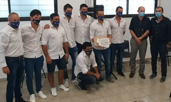 El Concejo cerró el año homenajeando a vecinos