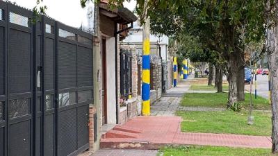 Buscan a los autores de pintadas callejeras que vandalizaron el mobiliario urbano