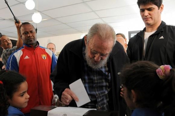 Hubo masiva asistencia en Cuba para las elecciones parlamentarias