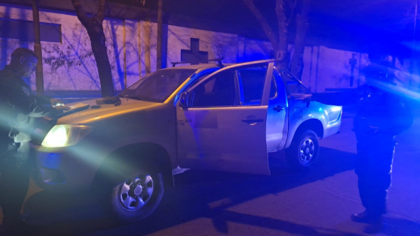 Secuestran un arma de fuego durante un operativo vehicular enfrente del cementerio El Redentor