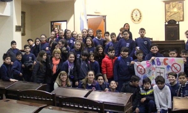 Por una ciudad sin drogas y sin violencia, los niños coparon el Concejo rosarino