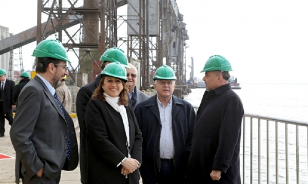 "Queremos que el Puerto de Rosario vuelva a ser un motor de desarrollo en la región", afirmó Lifschitz