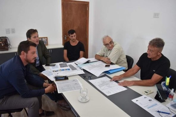 Funcionarios de Baigorria y Bermúdez solicitarán la pavimentación de calle Gaboto