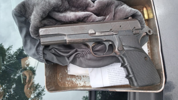 Detienen a un hombre por abuso de arma tras una riña entre vecinos