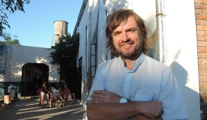 El padre Pepe disertará en Empleados de Comercio