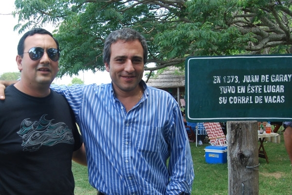 Oscar “Cachi” Martínez estuvo en Cayastá y apoyó la municipalización de Helvecia   