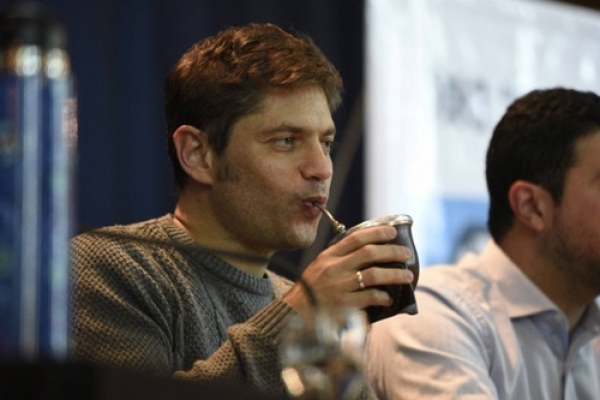 Kicillof llamó a dialogar con los perjudicados por la economía macrista