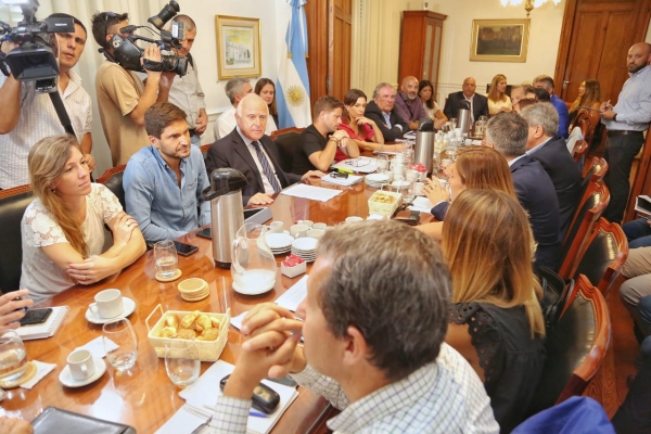 “Estamos a disposición y queremos información para elaborar leyes que colaboren en el combate contra la inseguridad"