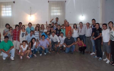Perotti se reunió con jóvenes del centro-norte de la Provincia
