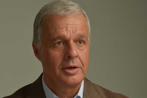 Salomón, con un pie afuera de la lista de aspirantes a diputados