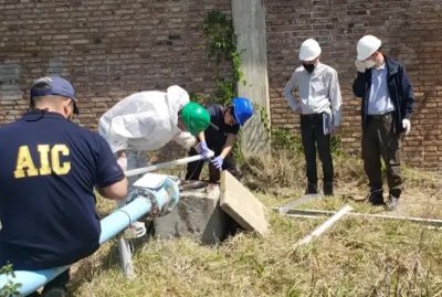 Tomaron muestras y contra muestras en Petroquímica