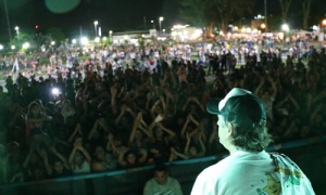 #Culturamásvos en #GranaderoBaigorria: Una multitud acompañó la movida