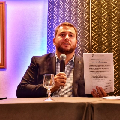 El diputado Ghione pide que los impuestos y servicios se puedan pagar en las cajas de los supermercados