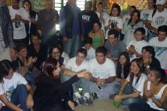 Medidas de fuerza en agencia marítima