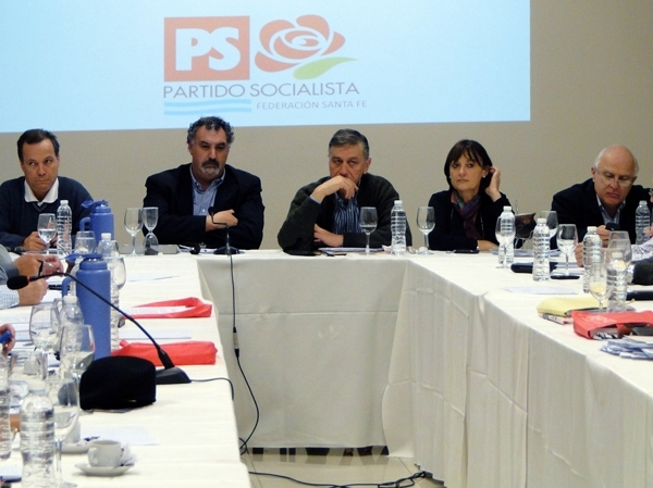 “El gobierno nacional no reconoce la profundidad y amplitud de problemas estructurales pendientes”