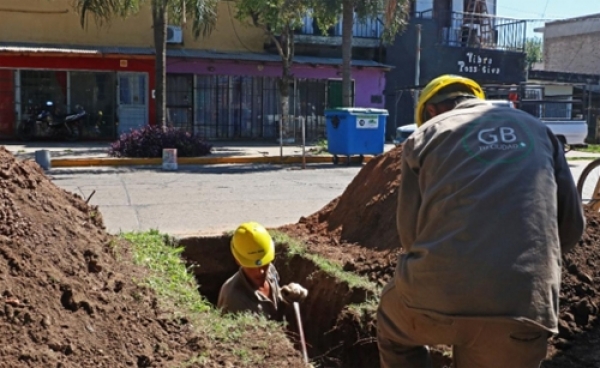 Servicio de cloacas para 6 mil vecinos