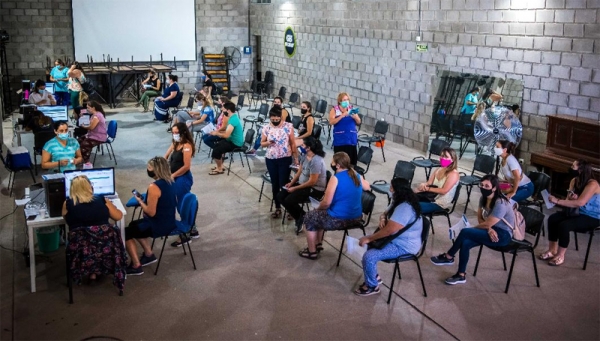 Más de 500 docentes fueron vacunados en Granadero Baigorria
