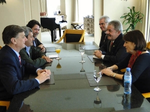 Binner: “Debemos fomentar el cambio que Lula produjo en Brasil para construir una Argentina mejor” 