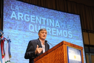 “Desde el FAP queremos cambiar la espera por esperanza en el país, como ya lo hicimos en Santa Fe con el Frente Progresista, Cívico y Social”