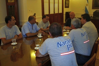 Bonfatti recibió a trabajadores de Naranpol