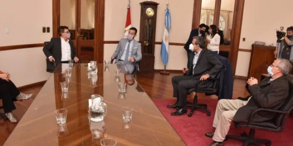 Oscar Martínez: “El diálogo y el consenso son siempre bienvenidos”