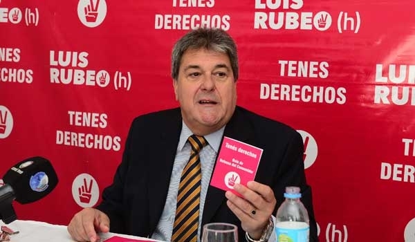 Luis Rubeo (H) presentó la campaña "Tenés derechos"