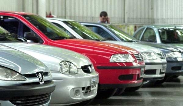 Cayó más de 11% la venta de autos usados