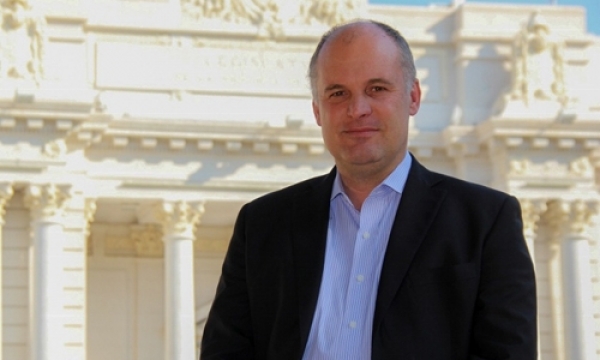 Henn: “A pesar del ajuste nacional la inversión social subirá y los impuestos bajarán”