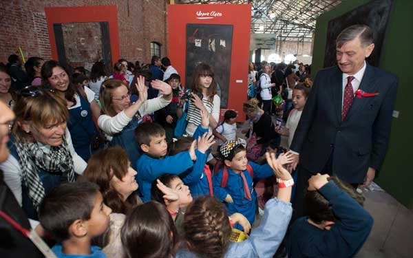 "Los niños son el futuro, y junto a ellos construimos una sociedad mejor"