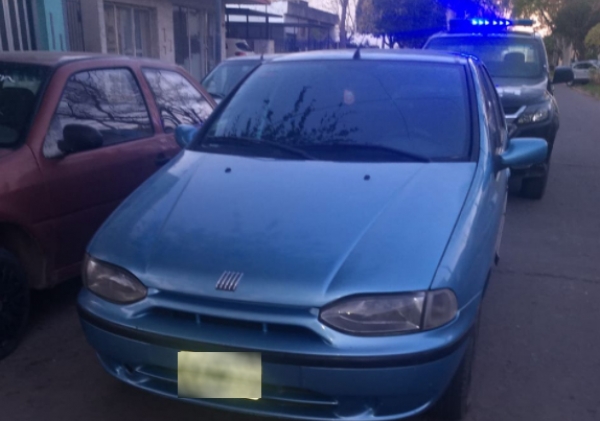 Recuperan un auto robado en octubre de 2013