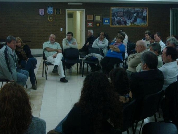 Rubeo se reunió con dirigentes del departamento Caseros 