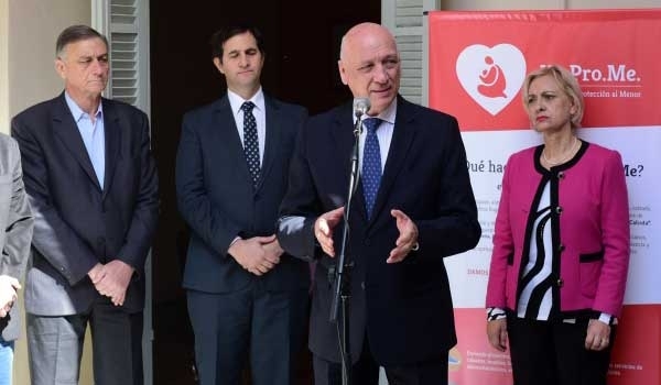 Bonfatti participó de la inauguración de obras en uno de los espacios de Hoprome