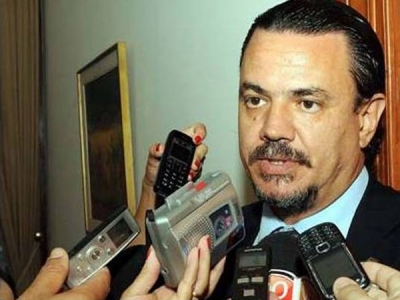 El ministro Galassi le pidió prudencia y respeto al rector Maiorana a la hora de declarar
