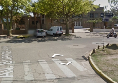 Una mujer fue golpeada en un asalto callejero