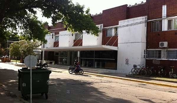 Un joven murió tras recibir un disparo en la comisaría de Puerto San Martín