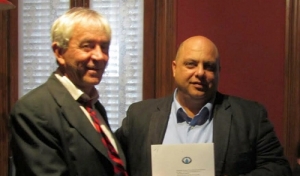 La Cátedra del Agua y Bermúdez buscan provincializar el derecho de jarras