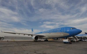 Recalde: "Gracias al récord en venta de pasajes, el déficit de Aerolíneas se redujo 65 por ciento"