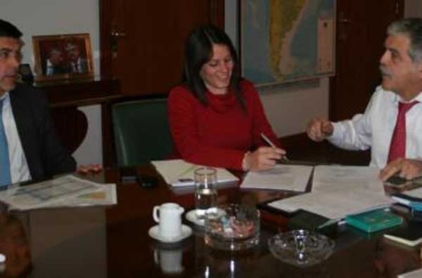 El gobierno Nacional completará la red de gas natural para todo Granadero Baigorria