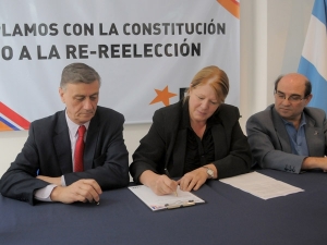 El FAP se moviliza en defensa de la Constitución Nacional