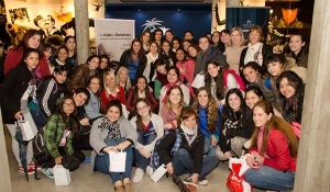 La Fundación Banco Santa Fe homenajeó a los maestros y alumnos de profesorados con una función especial de "Los viajes de Sarmiento"