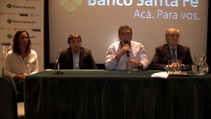 El Banco de Santa Fe reunió a productores y empresario en jornadas informativas
