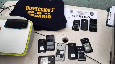 Dos detenidos acusados por atacar automovilistas en el puente a Victoria