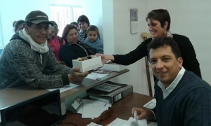 Se entregaron más de 900 pollitos entre ponedoras y camperos