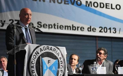 "Seguiremos trabajando a favor del pequeño y mediano productor para forjar una economía del desarrollo"
