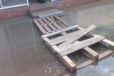 La Cocina Centralizada no elabora comida caliente por problemas con la red de agua