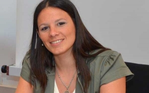 Esperando a Romina (Ó Pequeña reflexión política, tal vez, incorrecta)