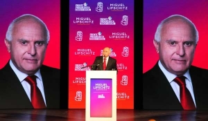 Lifschitz presenta sus equipos, en una reunión con mil especialistas trabajando en la próxima gestión